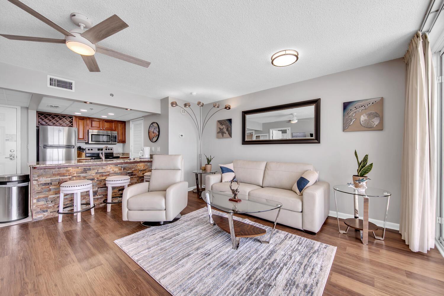 Long 4-902 Apartment